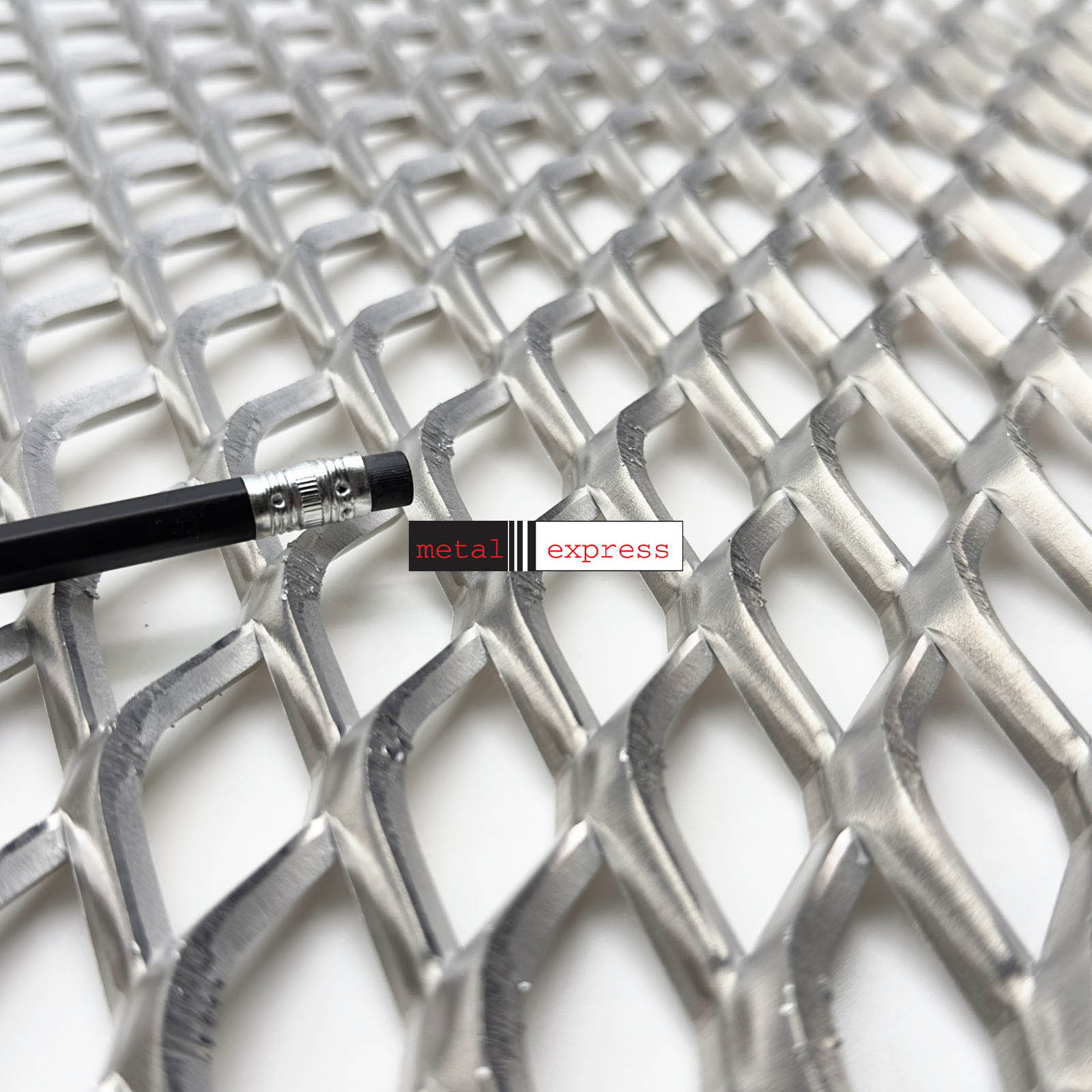 2496AT - Alumiinium hooldussilla võrguplaat - Image 2