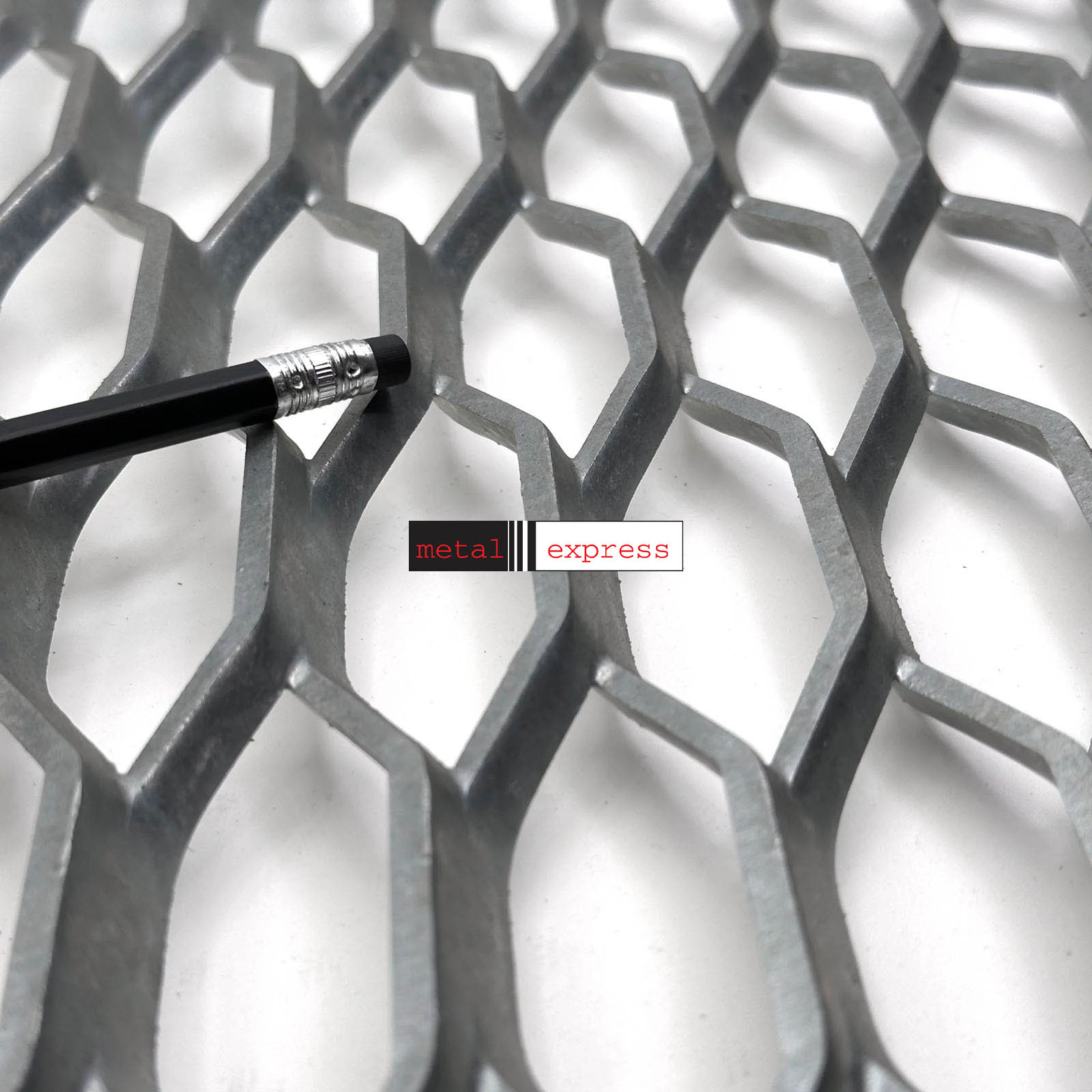 4897GT - Hooldussilla tsingitud võrguplaat - Image 2