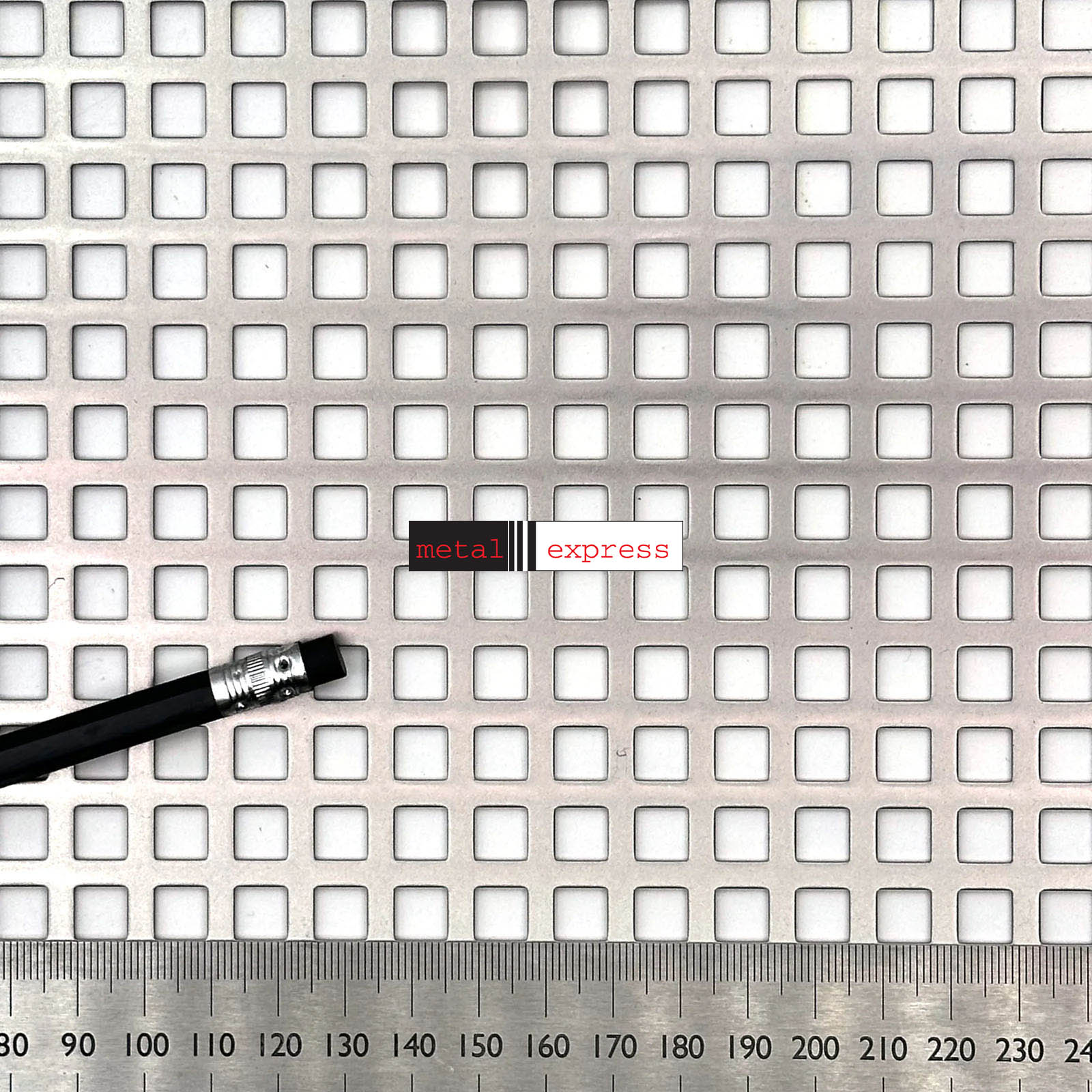 C8U1215 - Teras perfo