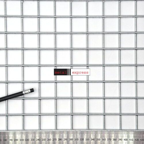 GHK33030 - Tsingitud keevitatud traatvõrk