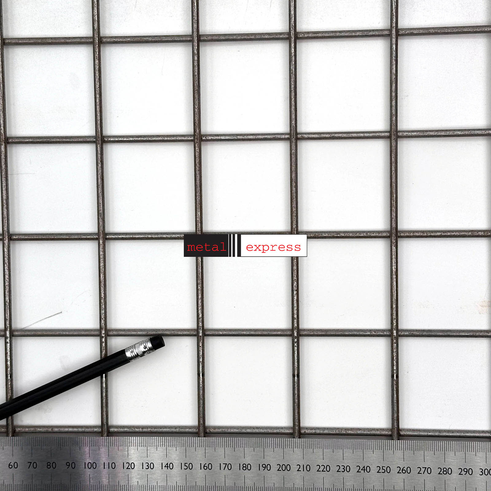 MHK450501 - Teras keevitatud traatvõrk