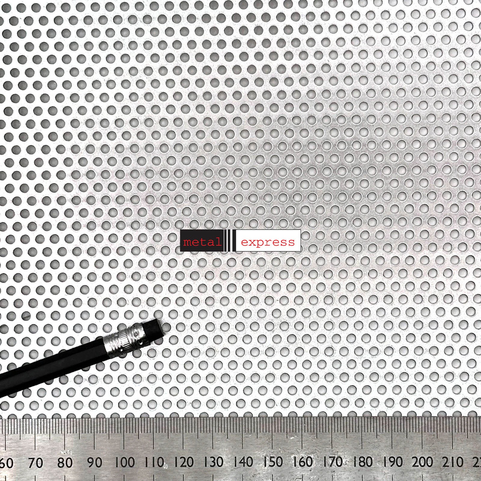R3T5G - Tsingitud perfo