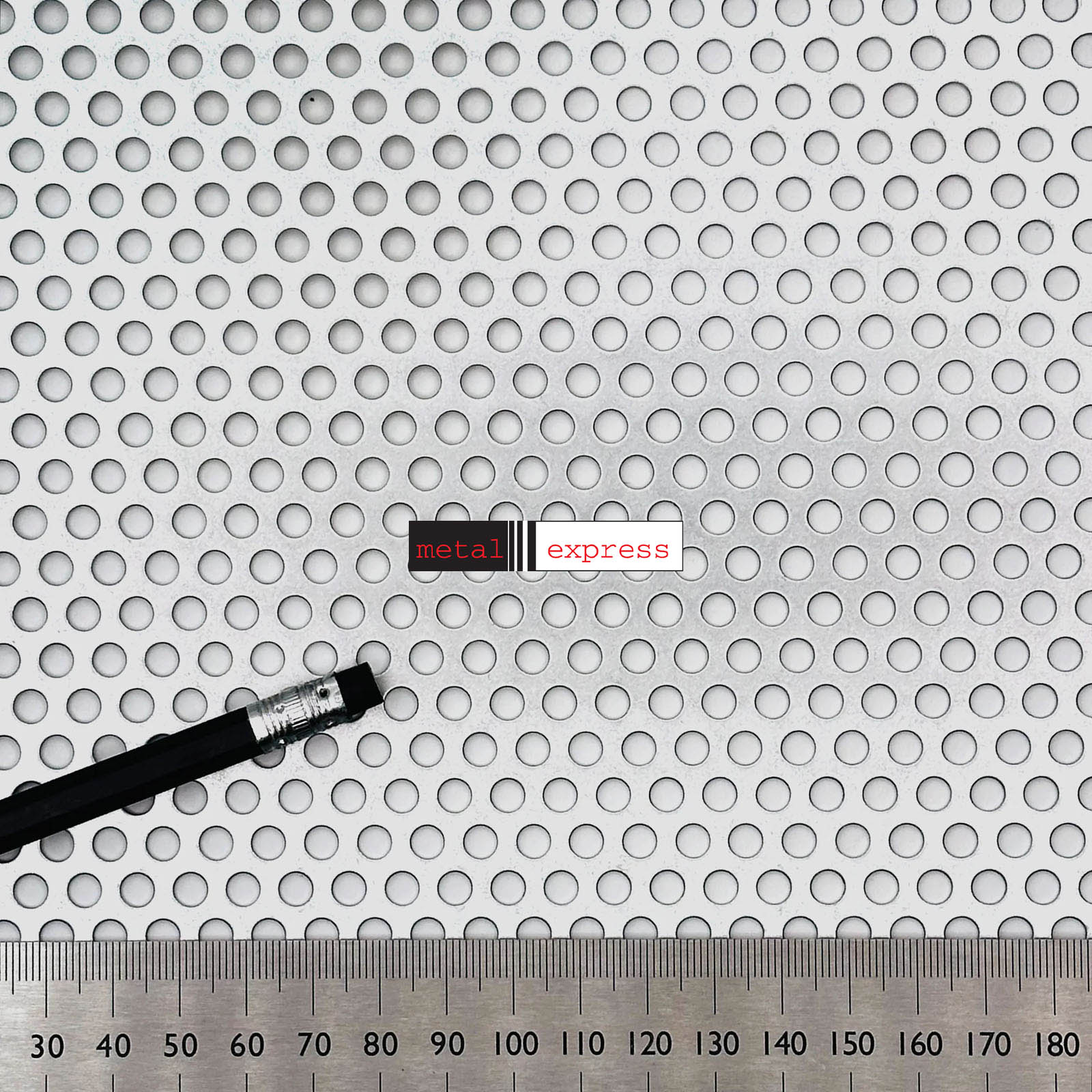 R5T81G - Tsingitud perfo